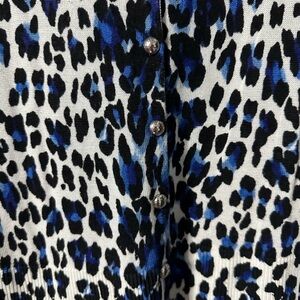 Women’s WHBM cardigan